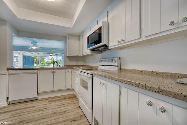 Building Photo - 5330 Nautilus Dr