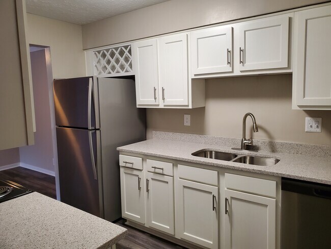 2 BR/2 BA Remodel- Kitchen - St. Francis Apartments