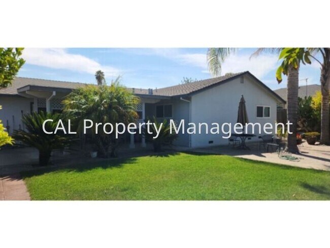 Foto del edificio - Beautiful 3 bedroom home in Hollister, CA!