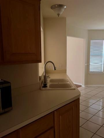 Foto del edificio - 1511 Sunflower Ln