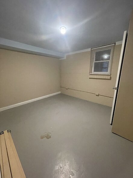 Foto del edificio - 340 Grace Ave
