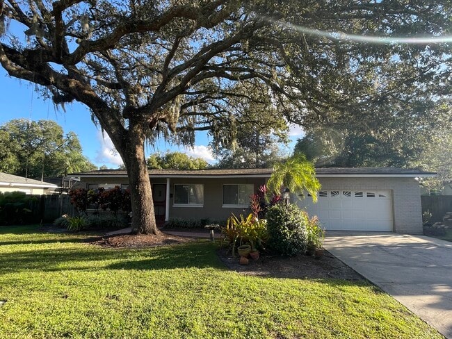 Photo - 386 Croton Dr House