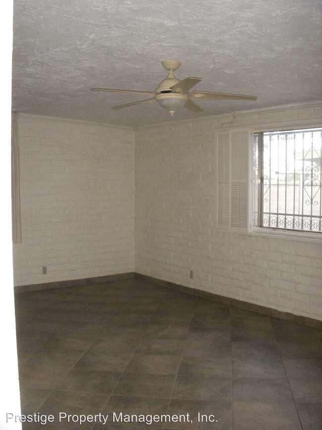 Building Photo - 8865 E Old Spanish Trl
