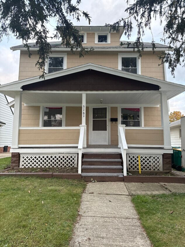 5161 Anthony St, Maple Heights, OH 44137 House Rental in Maple