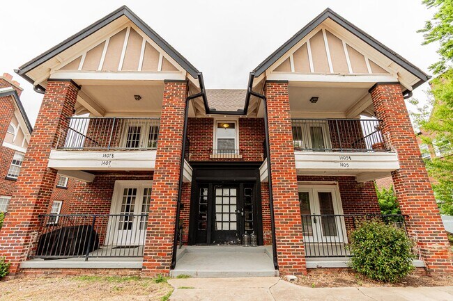 Foto del edificio - 1 Bed 1 Bath apartment in Okc close to Plaza District!