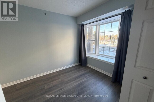 Building Photo - 1451 Walkers Line