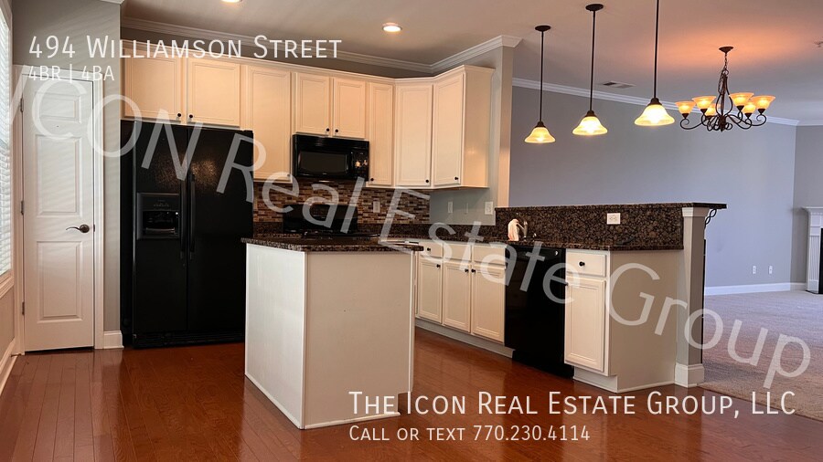 4/3 townhome in Marietta Townhome Rentals in Marietta GA