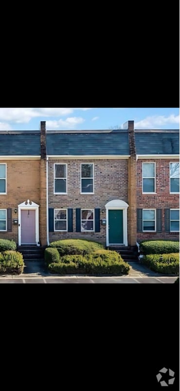 Building Photo - 245 Winding River Dr