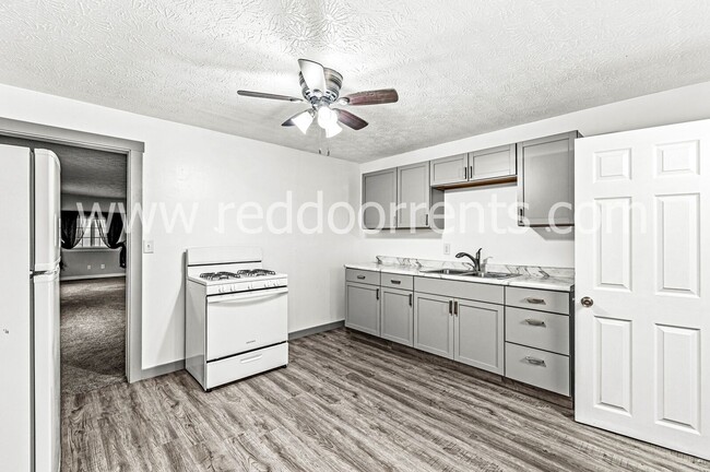 Building Photo - Charming 2-Bedroom Home in Fountain Square