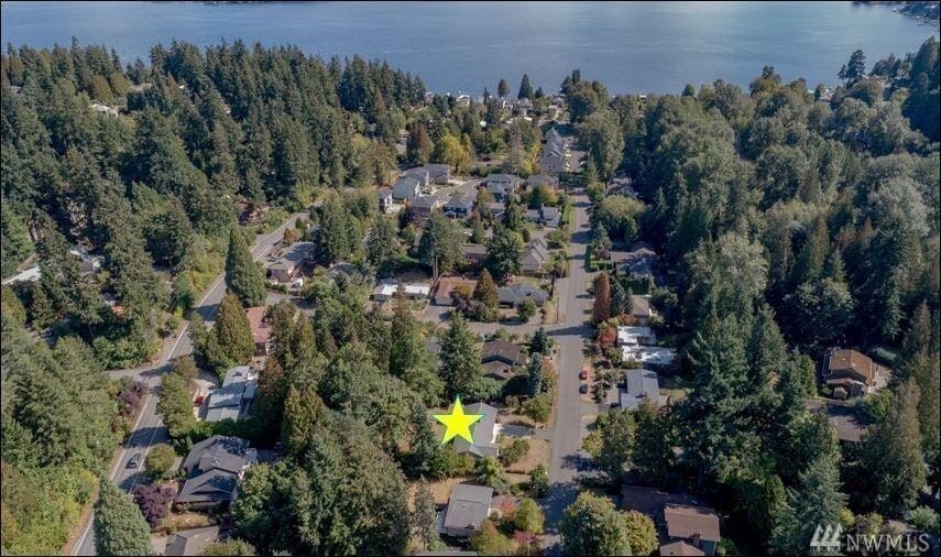 3BR Bellevue Single-Family Home — Near Mic... - 16446 SE 35th St (Bellevue, WA)