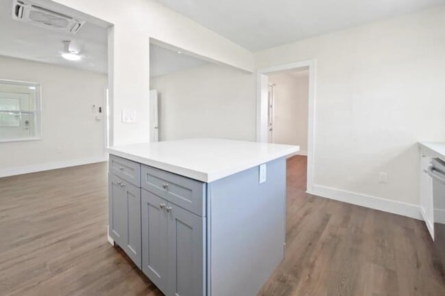 Building Photo - 2421 NW 152nd St