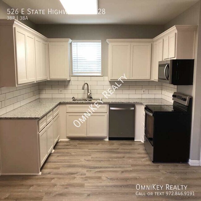 Building Photo - 526 TX-11