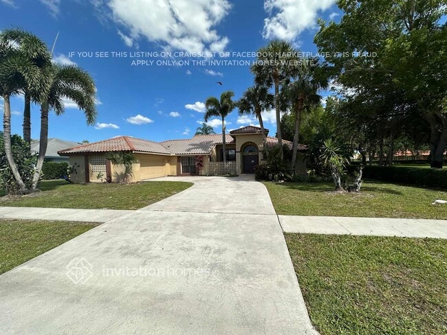 Building Photo - 1944 Lynton Cir