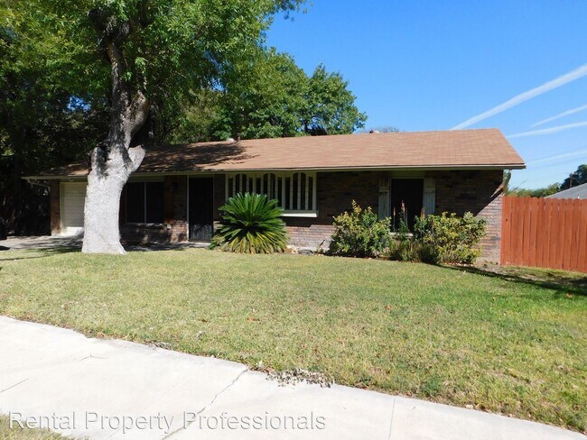 Building Photo - 3 br, 2 bath House - 3219 Rock Creek Run