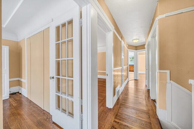 Foto del edificio - 1491 Quesada Ave