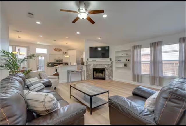Foto del edificio - 4908 Rustic Ridge Dr
