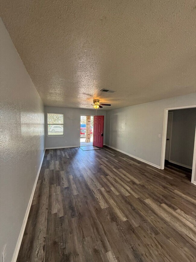 Foto del edificio - 1610 Indian Trail