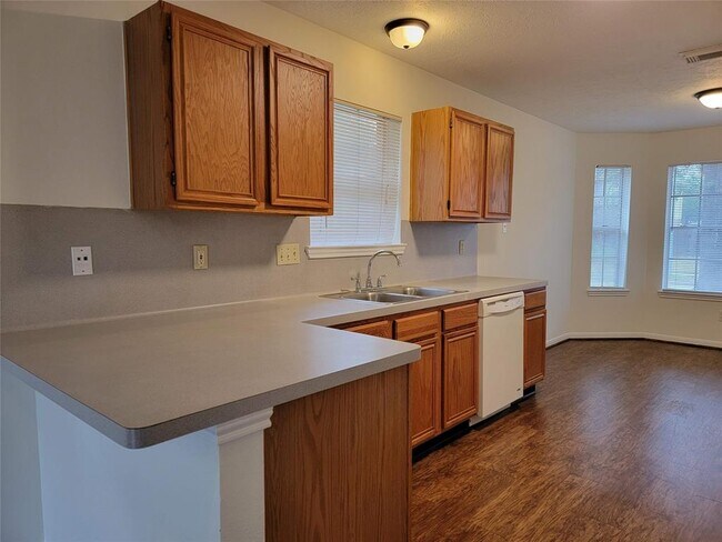 Foto del edificio - 28707 Loddington St