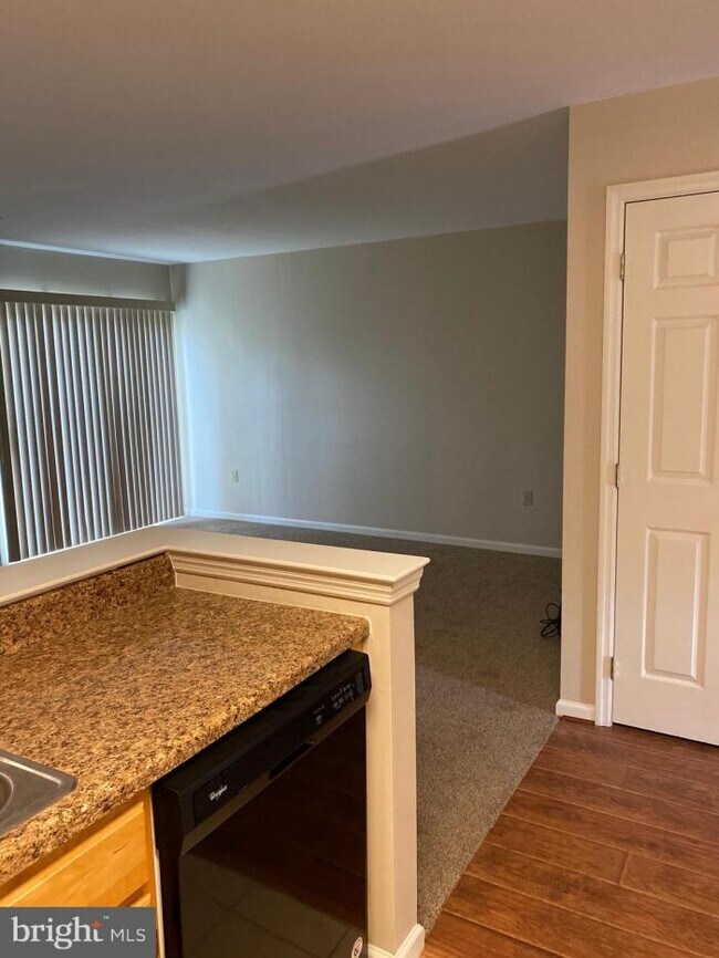 Building Photo - 3 bedroom in Reading PA 19610