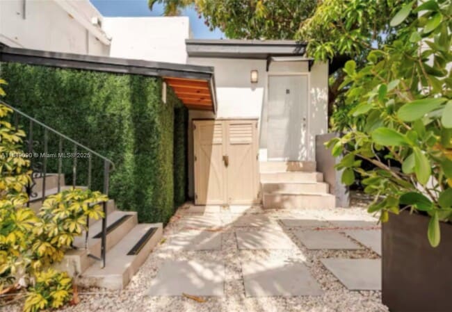 Foto del edificio - 2230 NW 6th St