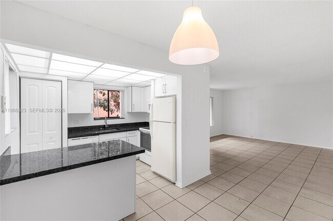 Foto del edificio - 6900 SW 39th St