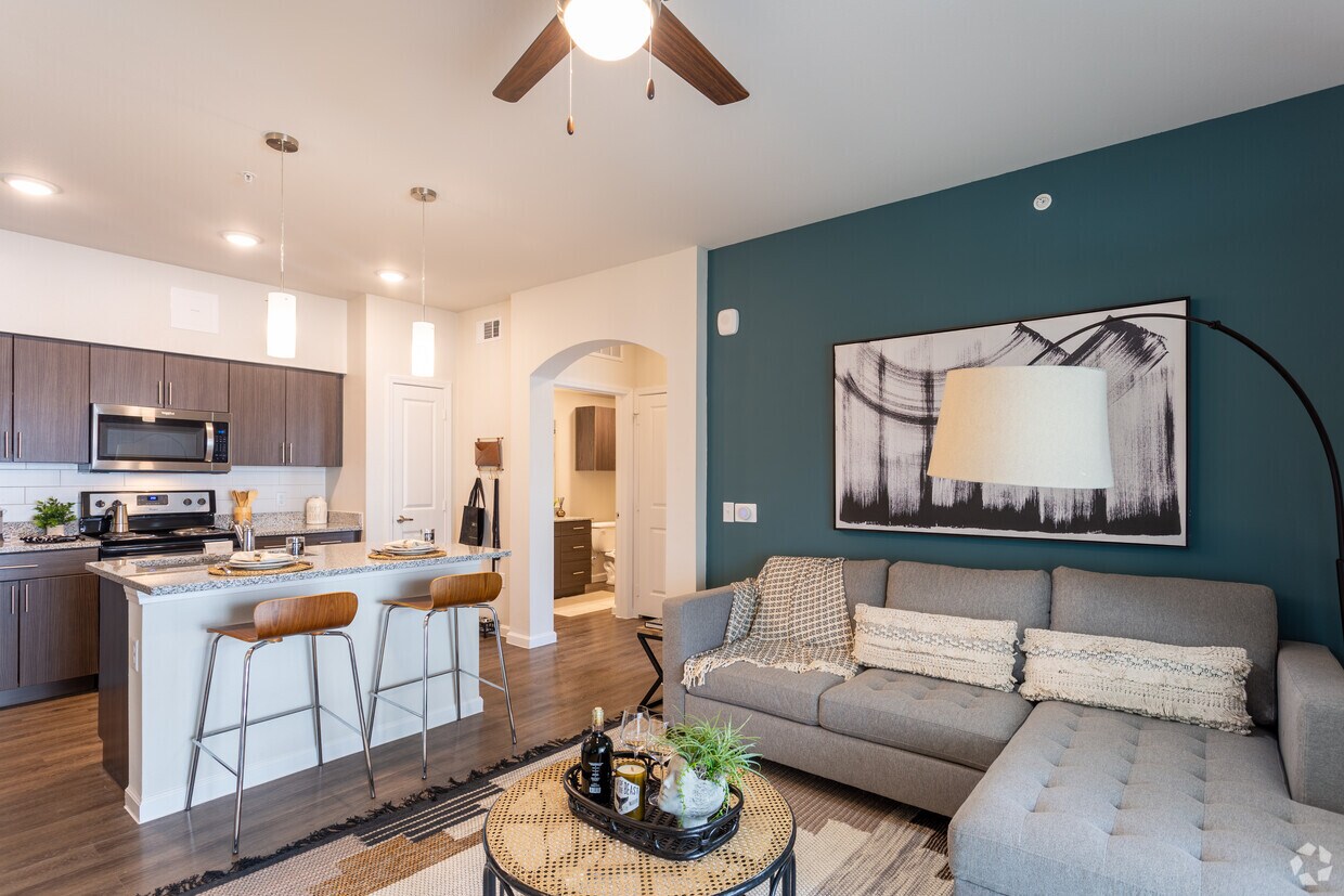 Eastridge Apartments in Del Valle, TX