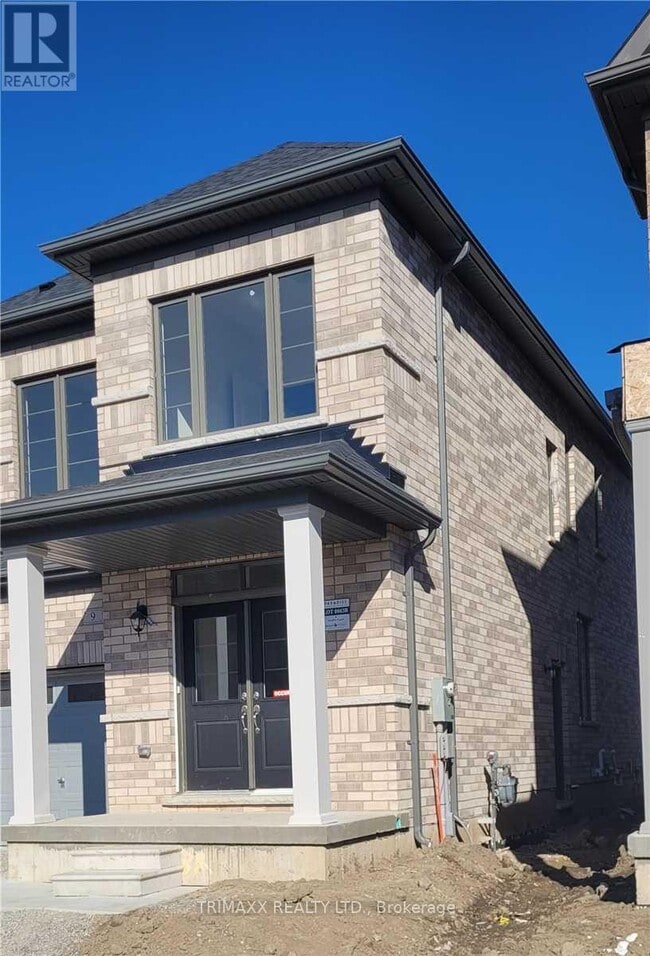 Building Photo - 9 Truffle Ct