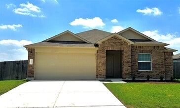 Building Photo - 215 Chickasaw Ln