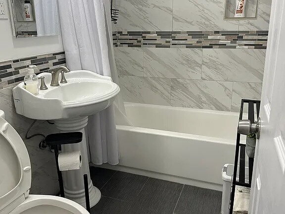 This beautifully remodeled 3-bedroom, 2-bathroom home is designed with an open concept layout - This beautifully remodeled 3-bedroom, 2-bathroom home is designed with an open concept layout