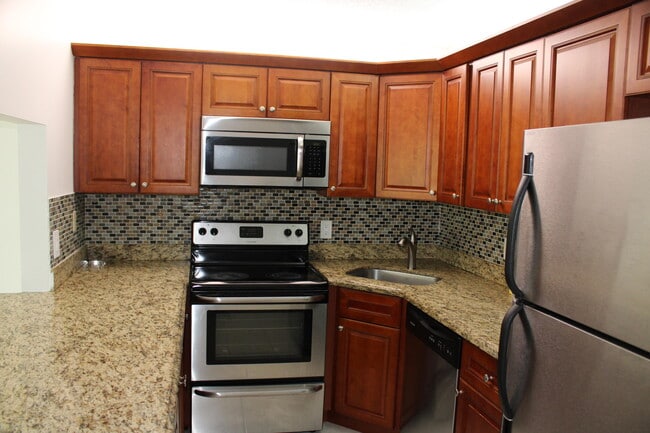 Foto del edificio - 1006 Green Pine Blvd