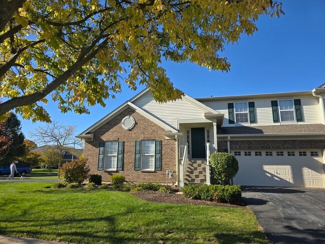 Building Photo - 1554 Millbrook Dr