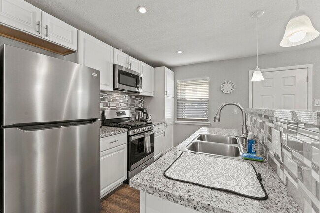 Foto del edificio - 780 Stewart St