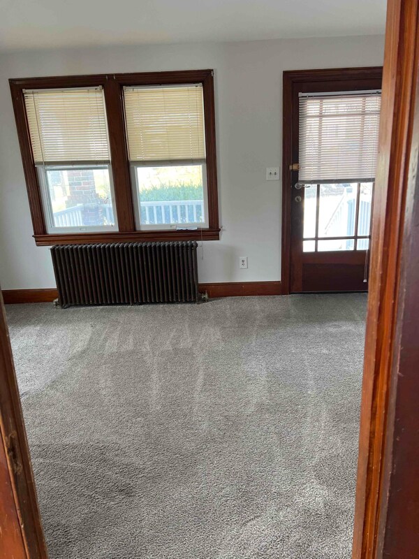 125 W Baltimore St, Taneytown, MD 21787 Townhome Rentals in Taneytown