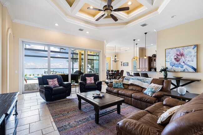 Foto del edificio - 4470 Northshore Dr