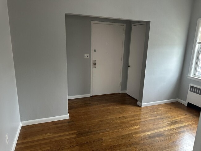 Foto del edificio - 7 Webster Ave