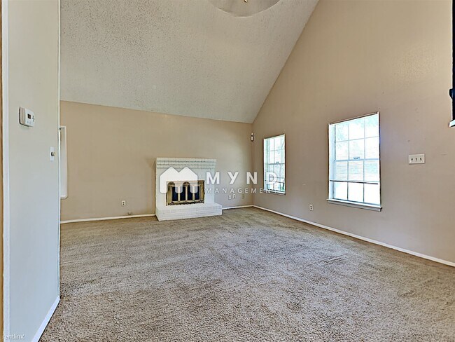 Foto del edificio - 3 br, 2 bath House - 7002 Foxbrook Dr