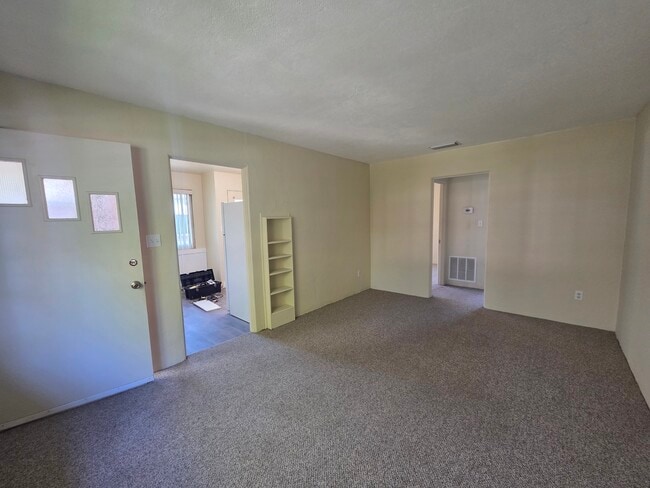 Living room from the front - 416 N Summerlin Ave