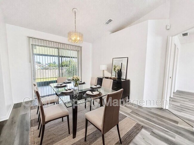 Foto del edificio - 2871 Lockwood Blvd