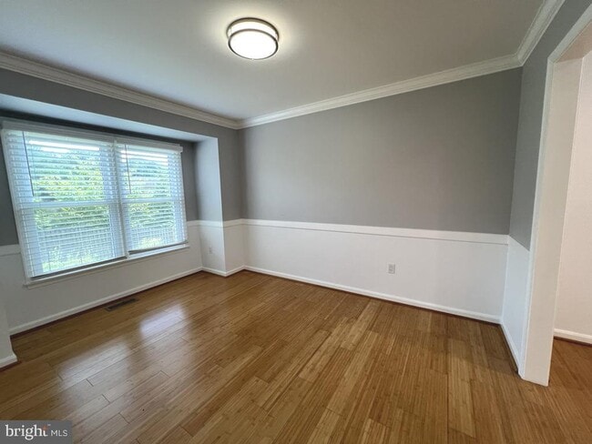 Building Photo - 8519 Wheatfield Way