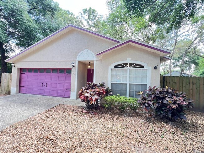 Foto del edificio - 1357 Woodwind Dr