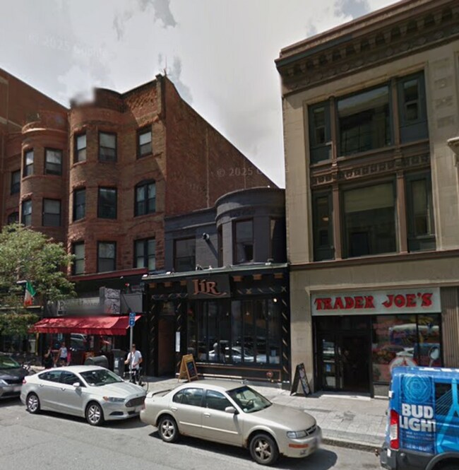Building Photo - 913a Boylston Street