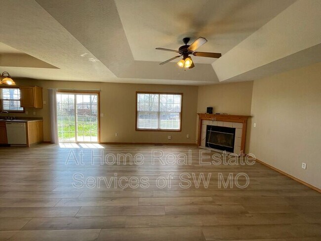 Foto del edificio - 3840 W Lombard St