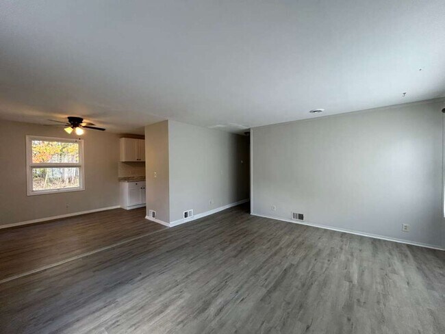 Building Photo - Tired of Moving Every Year? This Mentor Ho...