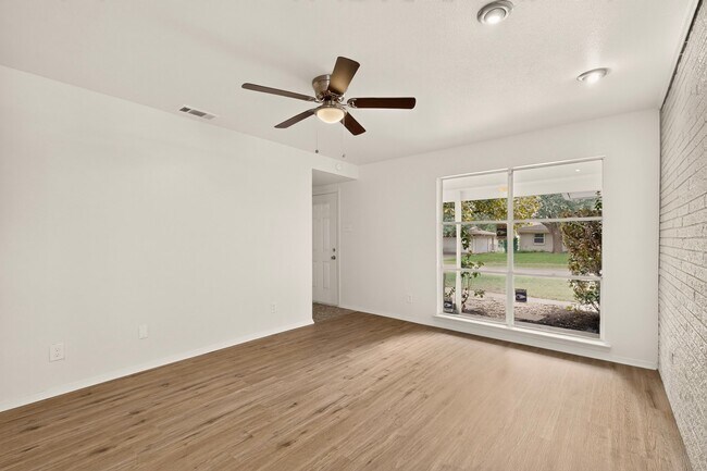 Foto del edificio - 802 Wisteria Way