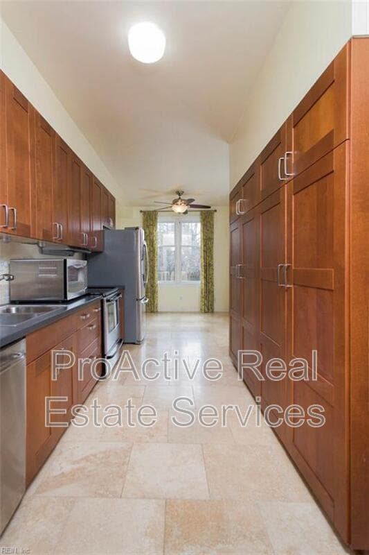 Building Photo - 431 W Princess Anne Rd