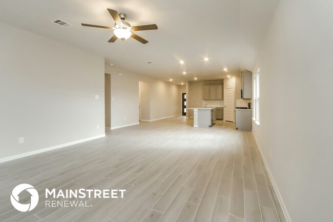Building Photo - 610 Ellwood Terrace Ln