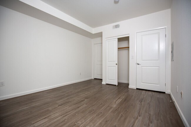Foto del interior - Cahuenga Place - 3400 Cahuenga Blvd West