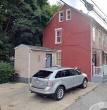 Building Photo - 218 E Gas Ave