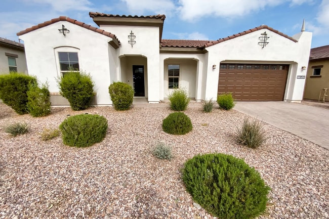 Building Photo - 12858 W Pasaro Dr