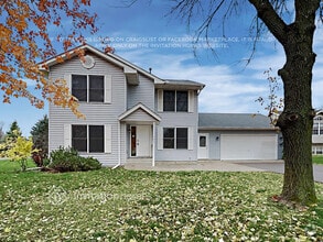 Building Photo - 1082 Bonnieview Cir
